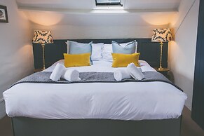 Bayards Cove Inn
