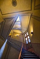 Deminka Palace