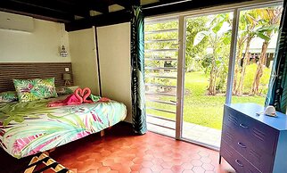 Linareva Moorea Beach Resort