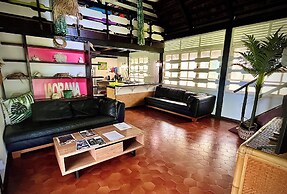 Linareva Moorea Beach Resort