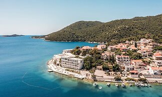 Aminess Lume Hotel