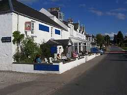 Cairn Hotel