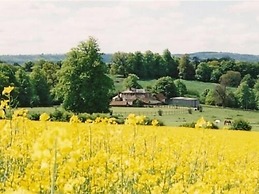 Blounts Court Farm