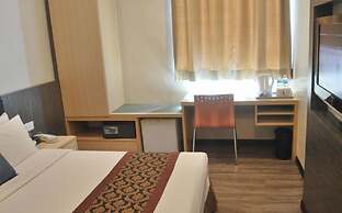 Courtyard Hotel @ 1Borneo