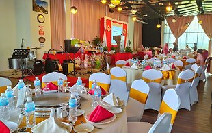 Courtyard Hotel @ 1Borneo