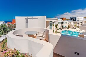Flamingo Suites Boutique Hotel