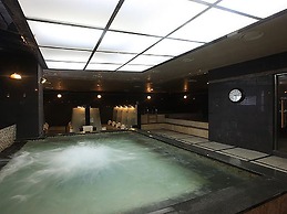 High1 Palace Hotel & CC