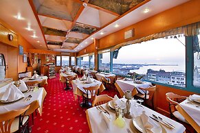 Sidonya Hotel