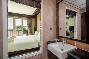 Ratana Hotel Chalong