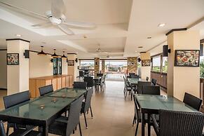 Ratana Hotel Chalong