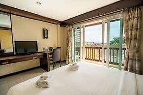 Ratana Hotel Chalong