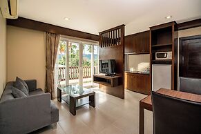 Ratana Hotel Chalong