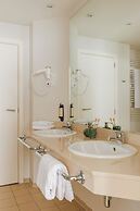 Hotel Aazaert by WP Hotels