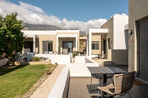 Plakias Suites