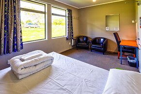 Te Anau Lakeview Holiday Park & Motels
