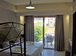 Paradise Apartments