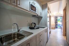 Paradise Apartments