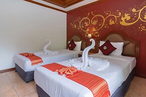 Memory Karon Resort