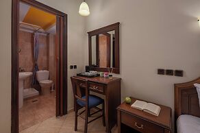 Filippos Hotel
