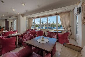 Filippos Hotel