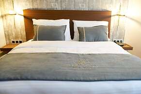 Mira Otel Alsancak