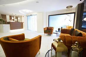 Mira Otel Alsancak