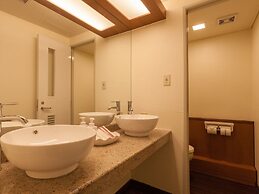 Okinawa Kariyushi Beach Resort Ocean Spa