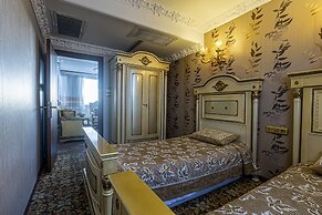 Marmaray Hotel