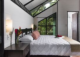 Tapirus Lodge