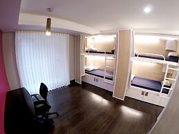 M Montreal - Hostel