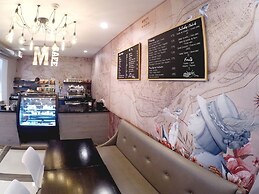 M Montreal - Hostel