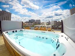 M Montreal - Hostel
