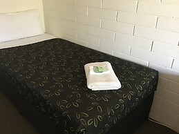 7th Street Motel