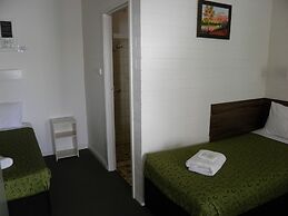 7th Street Motel