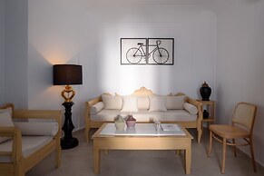 Kamares Apartments