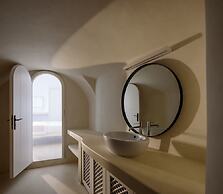 Kamares Apartments