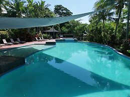 Oasis at Palm Cove