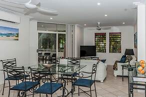 Oasis at Palm Cove