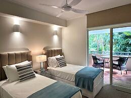 Oasis at Palm Cove