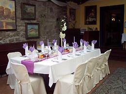GARNI - Barbakan Hotel