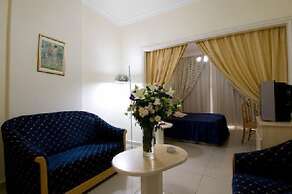 Elysee Residence