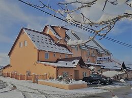 Hotel Mirni Kutak