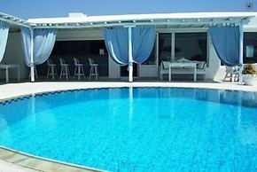 Giannoulaki Hotel