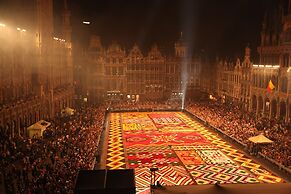 Hotel Le Quinze Grand Place Brussels