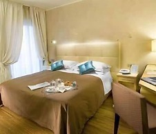 Hotel Sarti