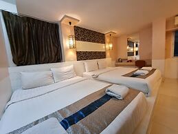 The Cozi Inn