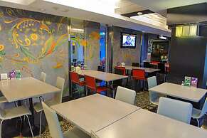 The Cozi Inn
