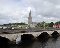Ballina Manor Hotel