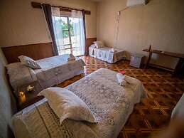 Tupa Hotel