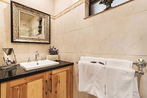 Stonewell Cottages & Vineyards